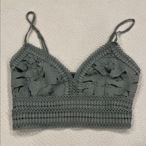 Floral lace crop top